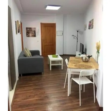 Cerca Del Aeropuerto Apartmán *